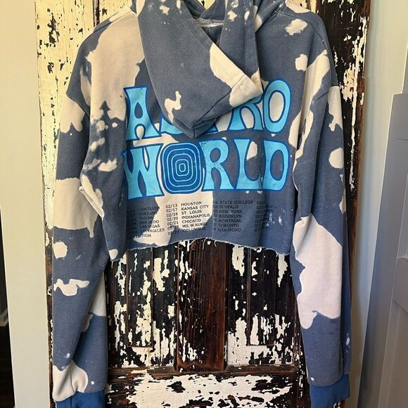 Astroworld Wish U Were Here distressed women’s cutoff tour hoodie. Size Small. - Picture 4 of 7